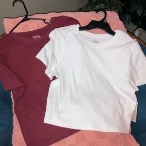 Lot of crop top shirts